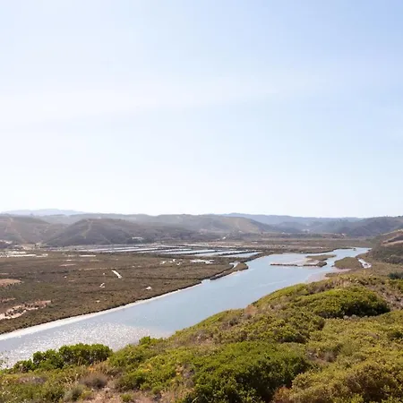 Villa Cairnvillas: Terra C39 - Luxury With Private Swimming Pool Near Aljezur
